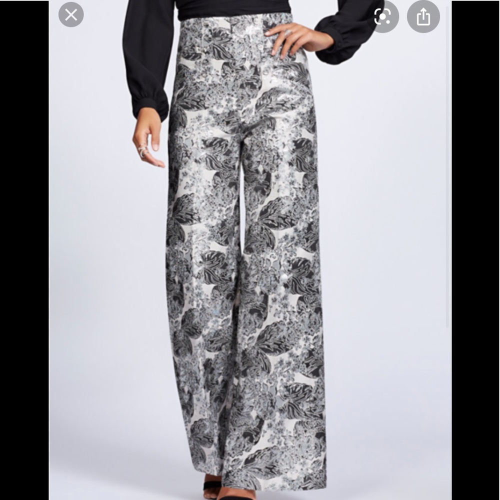 Gabriella union Christmas pants